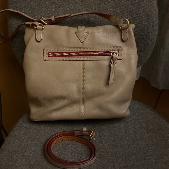 Dooney and Bourke Taupe toggle front florentine leather bag - Picture 2 of 9